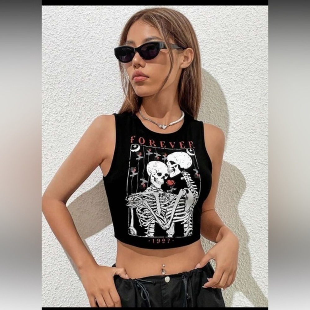 SHEIN || NWT EZwear Crop Tank